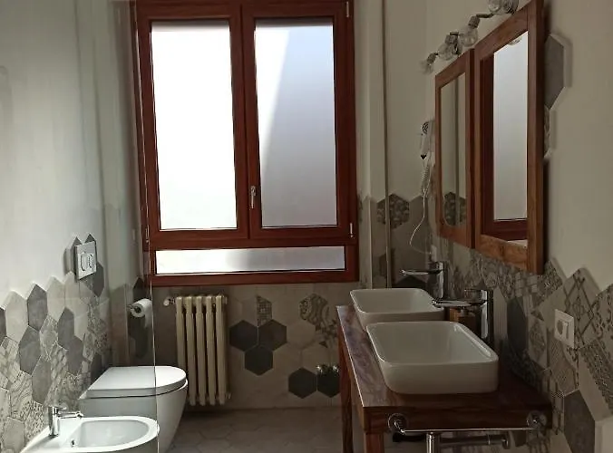 And San Giovanni Bed & Breakfast Rome