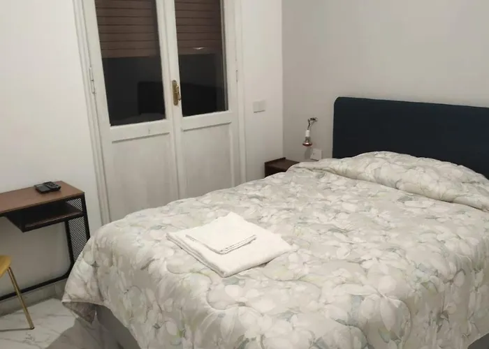 Bed & Breakfast And San Giovanni 4*